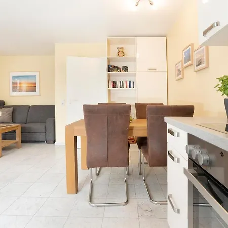 Strandallee 92b- 18 Apartment